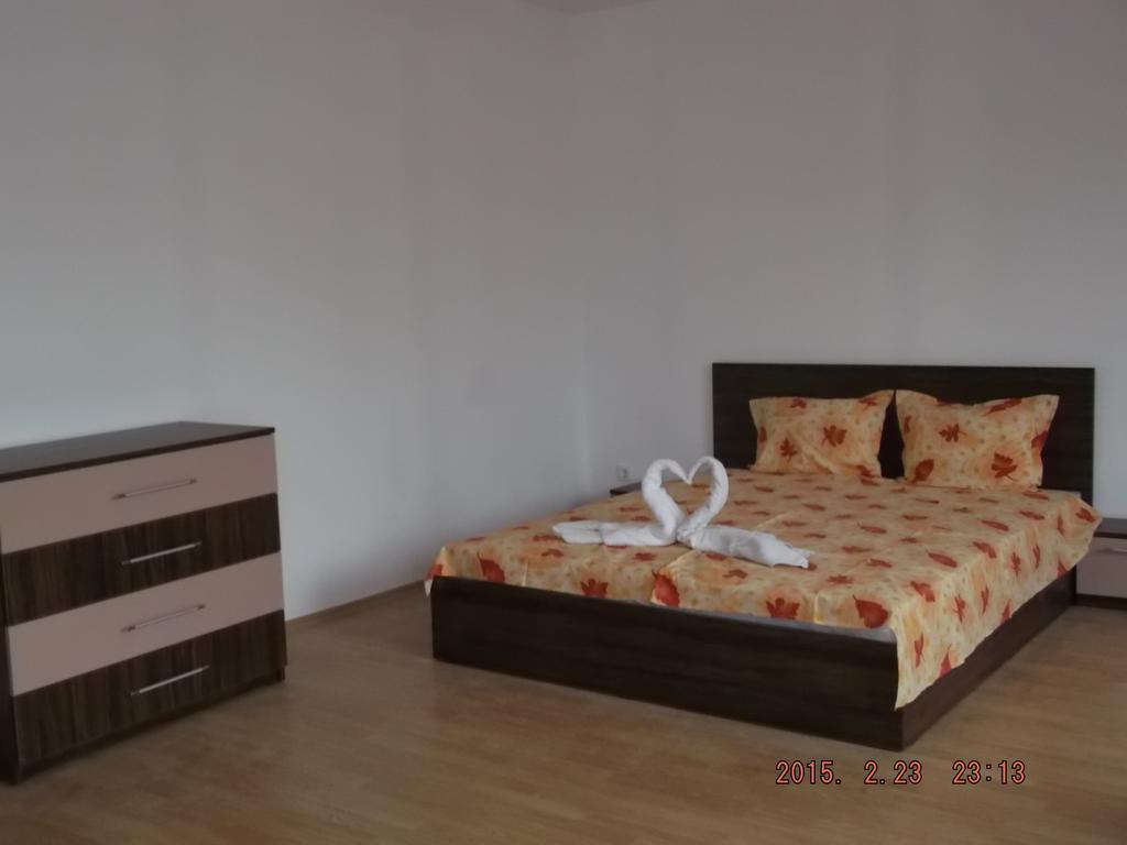 צרבו Dima Popova Apartments חדר תמונה